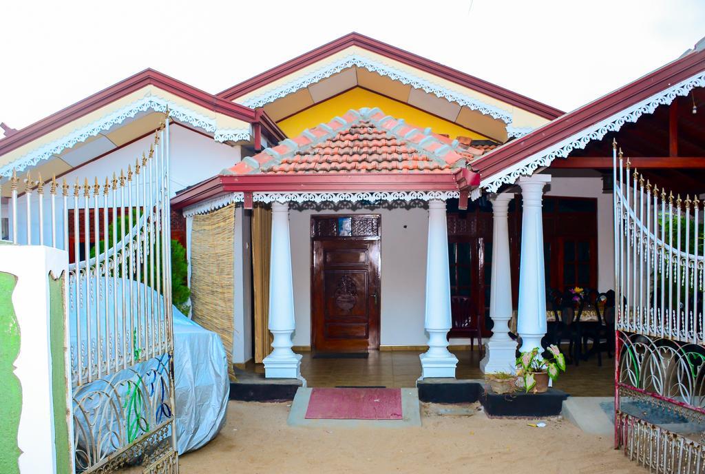 Lakshmi Family Villa Negombo Ngoại thất bức ảnh